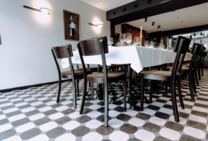 Bistro Chez Be Sursee - SCHILLA Bodenbelags AG in Trimbach - Wir leben Boden! 1